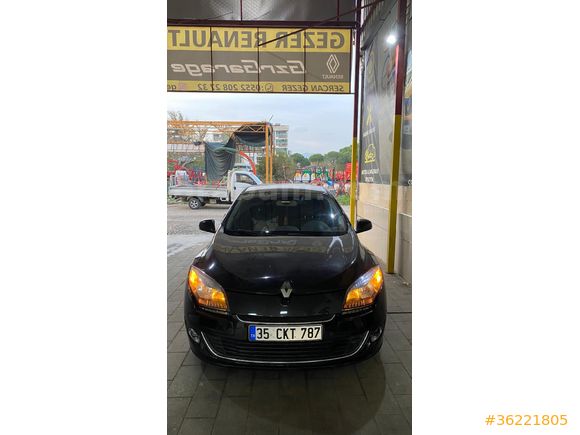 Sahibinden Renault Megane 1.6 Icon 2013 Model  175.000 km Siyah