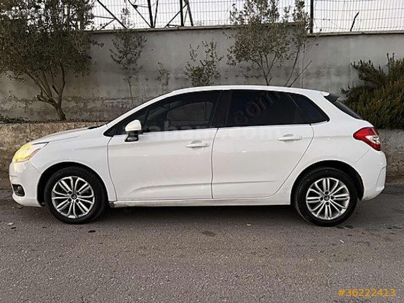 OLCAY MOTORS"dan 82 bn kmde C4 OTOMATİK 1 parça boyalı