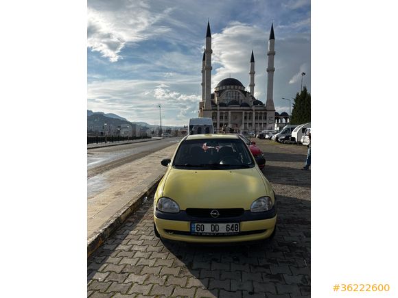 131 binde emsalsiz Opel Corsa 1.4 GLS 2000 Model