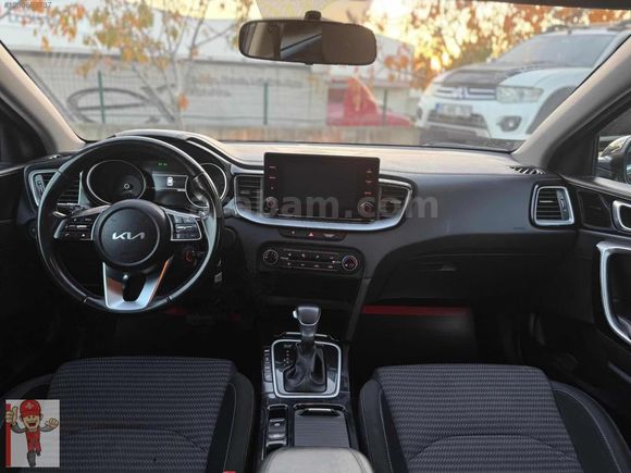SEFA GÖĞNE'DEN EMSALSİZ KİA CEED 1.6 OTOMATİK DİZEL&HİBRİT