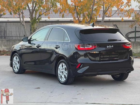 SEFA GÖĞNE'DEN EMSALSİZ KİA CEED 1.6 OTOMATİK DİZEL&HİBRİT