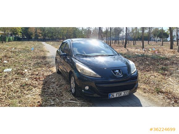 Sahibinden Peugeot 207 1.4 Envy 2011 Model  145 km Siyah