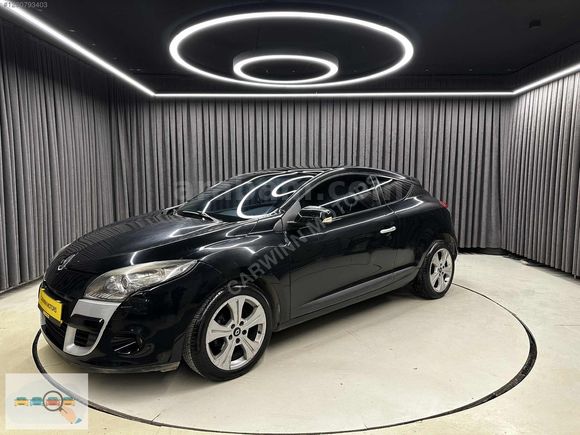 2012 RENAULT MEGANE CAM TAVAN TEMİZ ARAÇ