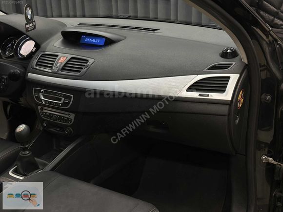 2012 RENAULT MEGANE CAM TAVAN TEMİZ ARAÇ