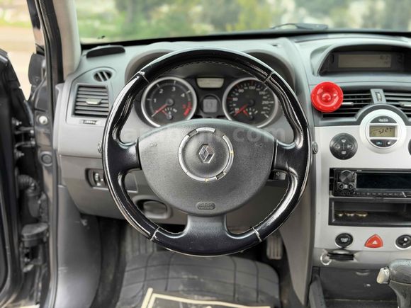 YSA AUTO'DAN RENAULT MEGANE 1.5 DCİ EXPRESSİON