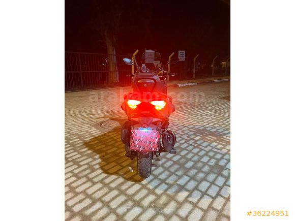 Sahibinden Yamaha X-Max 250 Tech Max