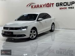 2013-VOLKSWAGEN-JETTA-COMFORTLİNE-DSG-BEYAZ
