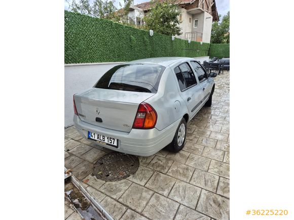 Sahibinden Renault Clio 1.4 RNA 2000 Model