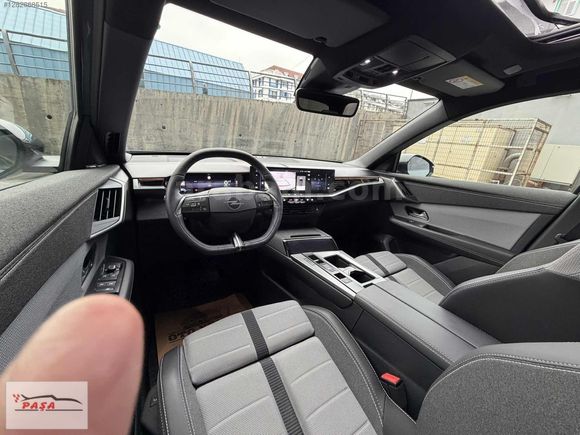 PAŞA'DAN 2025 OPEL GRANDLAND -E GS