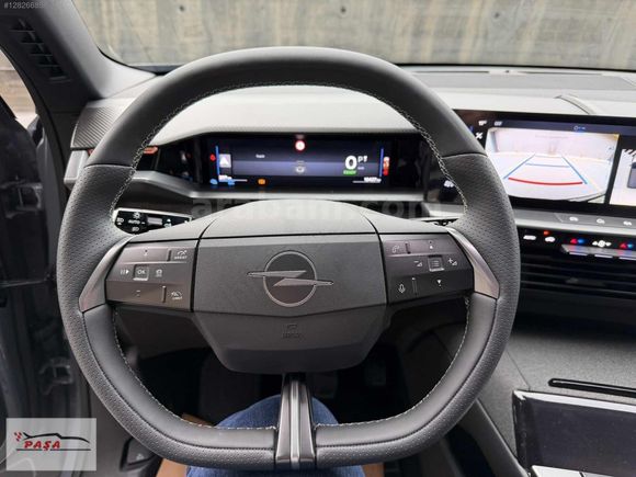 PAŞA'DAN 2025 OPEL GRANDLAND -E GS
