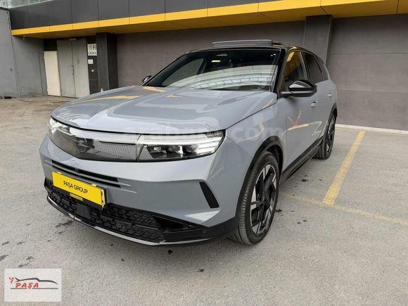 PAŞA'DAN 2025 OPEL GRANDLAND -E GS