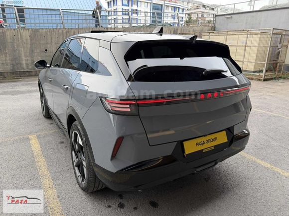 PAŞA'DAN 2025 OPEL GRANDLAND -E GS