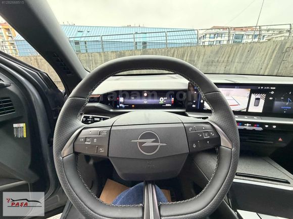 PAŞA'DAN 2025 OPEL GRANDLAND -E GS