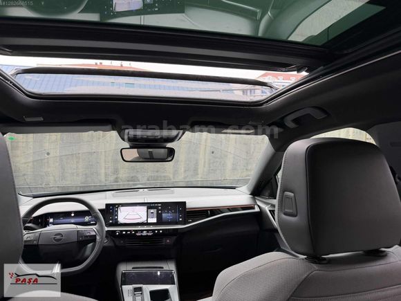 PAŞA'DAN 2025 OPEL GRANDLAND -E GS