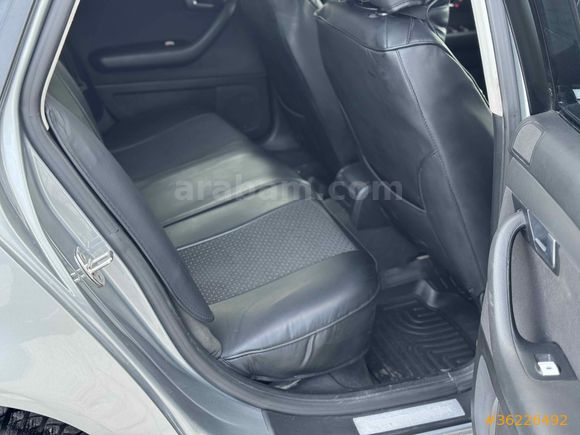 Galeriden Audi A4 Sedan 2.0 TDI 2007 Model Van