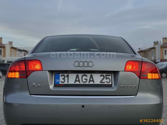 Galeriden Audi A4 Sedan 2.0 TDI 2007 Model Van