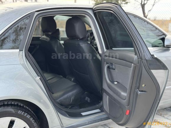 Galeriden Audi A4 Sedan 2.0 TDI 2007 Model Van