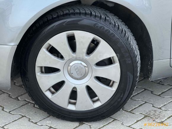 Galeriden Audi A4 Sedan 2.0 TDI 2007 Model Van