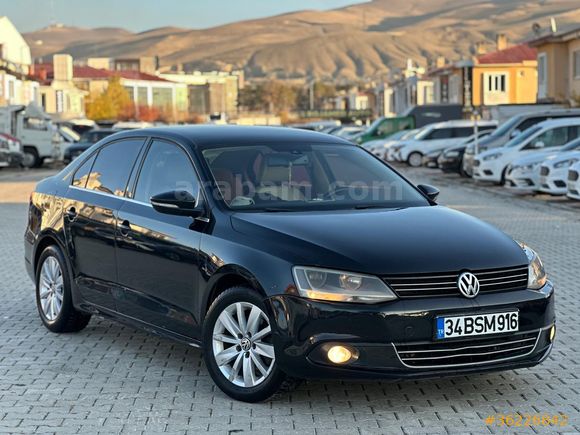 Galeriden Volkswagen Jetta 1.6 TDi Comfortline 2013 Model Van