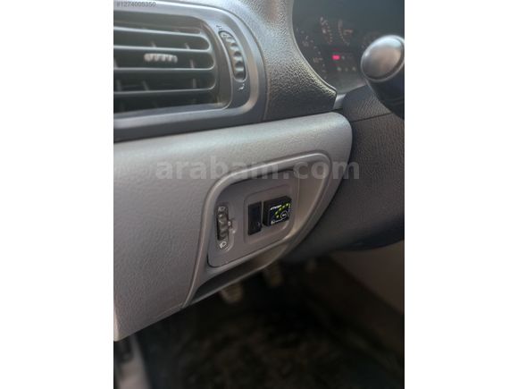 2000 MODEL BAKIMLI KLİMALI 1.4 RENAULT CLİO