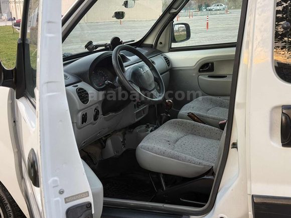 RENAULT KANGO 1.5 DCİ KLİMALI ÇİFT SÜRGÜ ORJİNAL EMSALSİZ
