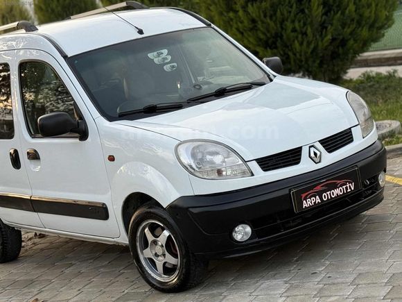RENAULT KANGO 1.5 DCİ KLİMALI ÇİFT SÜRGÜ ORJİNAL EMSALSİZ