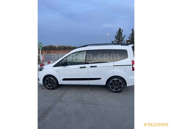 Sahibinden Ford Tourneo Courier 1.5 TDCi Titanium Plus 2022 Model 