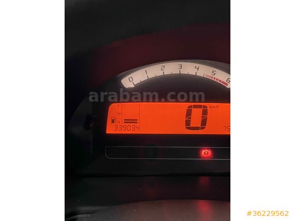 Yakıt cimrisi  sorunsuz aile arabası 