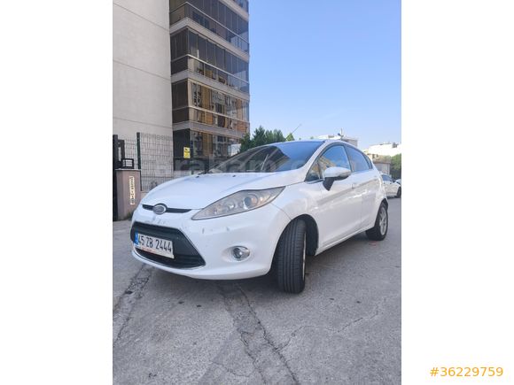 Sahibinden Ford Fiesta 1.4 TDCi Titanium 2010 Model
