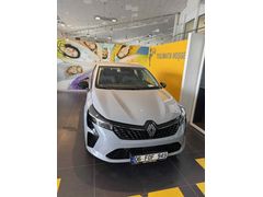 Sıfır ayarında Renault Clio 1.0 TCe Evolution 2025 Model Ankara