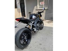 Sahibinden Triumph Speed Triple 1200 RS 