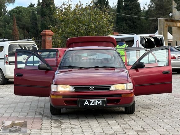 1998 MODEL 1.6 TOYOTA COROLLA