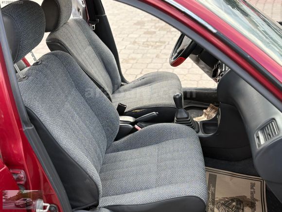 1998 MODEL 1.6 TOYOTA COROLLA
