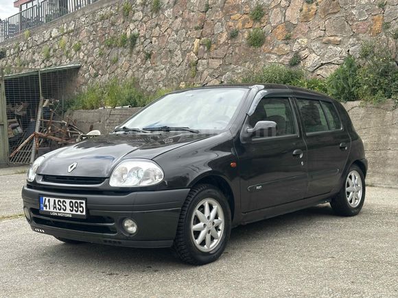 Sahibinden Renault Clio 1.4 16v RXT kusursuz orjinal