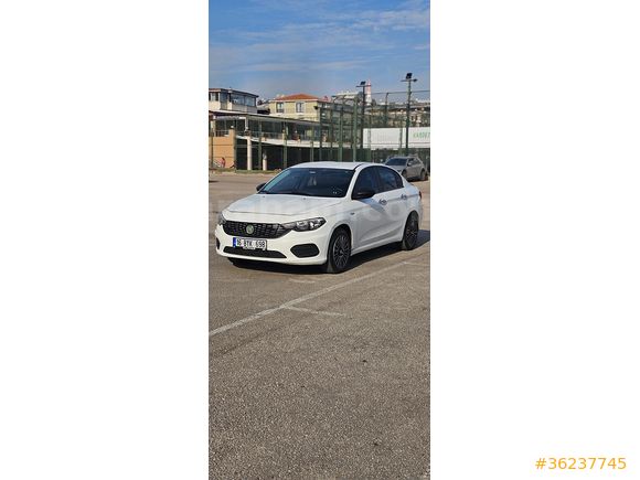 KASKO DEĞERİ 795BIN HASAR KAYITSIZ, MULTIMEDIA EKRAN, GERİ GÖRÜŞ KAMERALI, LASTİK AKÜ YENİ