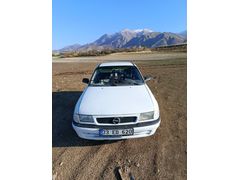 Sahibinden Opel Astra 1.6 GL 1995 Model