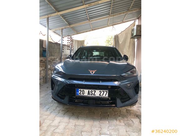 Sahibinden Cupra Formentor 1.5 eTSI 2025 Model Denizli
