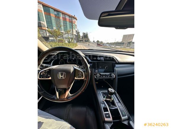 ilk sahibinden  tramersiz Honda Civic 1.5 v-tec executive plus prestij paket