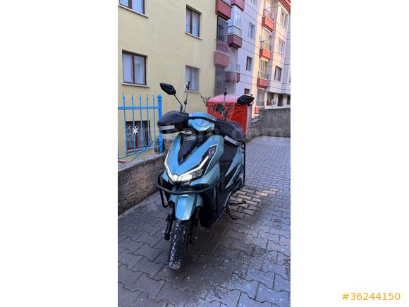 RKS VRS125 2025 Model Çanta İşli (Bol Extralı) 
