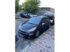 Sahibinden Peugeot 207 1.4 HDi Trendy 2008 Model  250.000 km Siyah