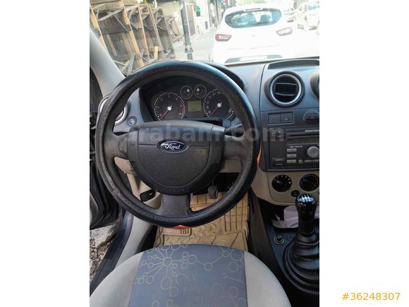 Sahibinden Ford Fiesta 1.4 TDCi Comfort 2006 Model 