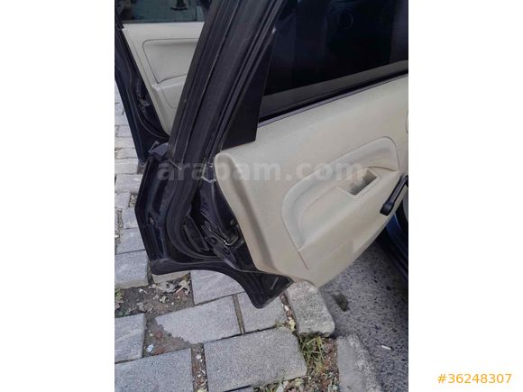 Sahibinden Ford Fiesta 1.4 TDCi Comfort 2006 Model 
