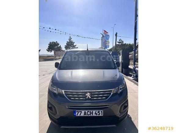 Sahibinden Peugeot Rifter 1.5 BlueHDI Allure 2022 Model  101.000 km Gri (titanyum)