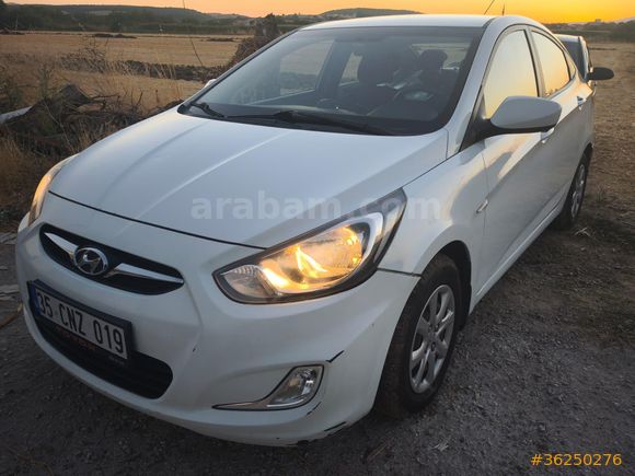 Sahibinden Hyundai Accent Blue 1.6 CRDI Mode Plus 2014 Model