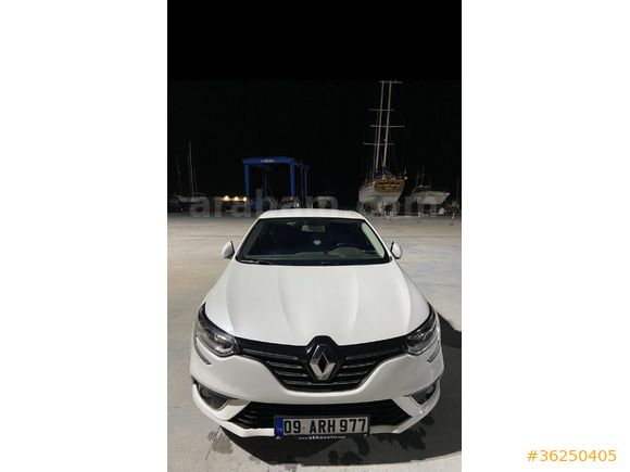 Sahibinden Renault Megane 1.5 dCi Icon TESLA EKRAN 2018 Model