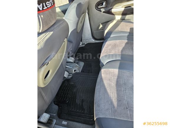 Sahibinden Renault Scenic RX4 2.0 2002 Model