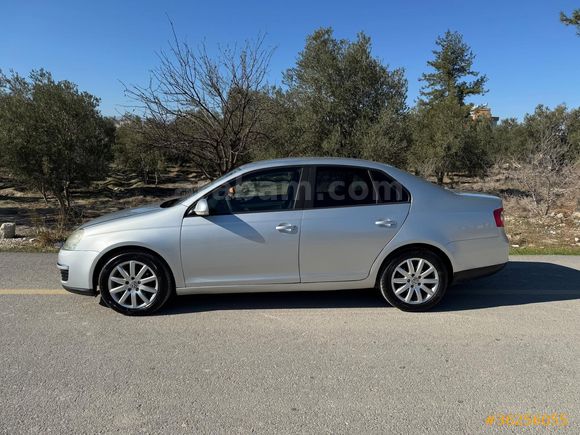 Sahibinden Volkswagen Jetta 1.6 Primeline 2008 Model