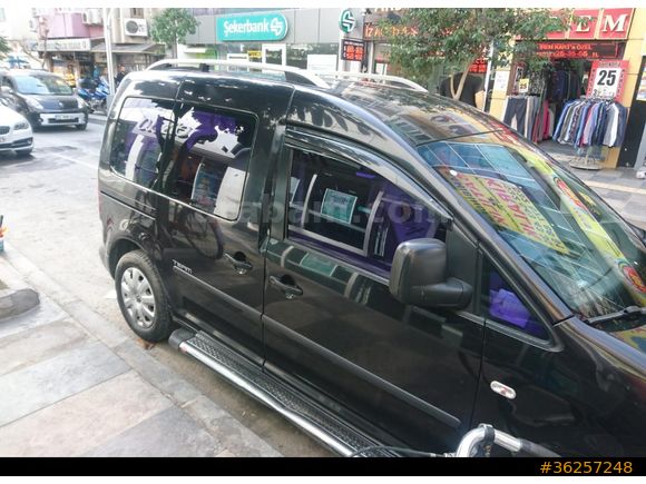 İlk Sahibinden Volkswagen Caddy 1.9 TDI Kombi Team 2010 Model  sedefli Siyah
