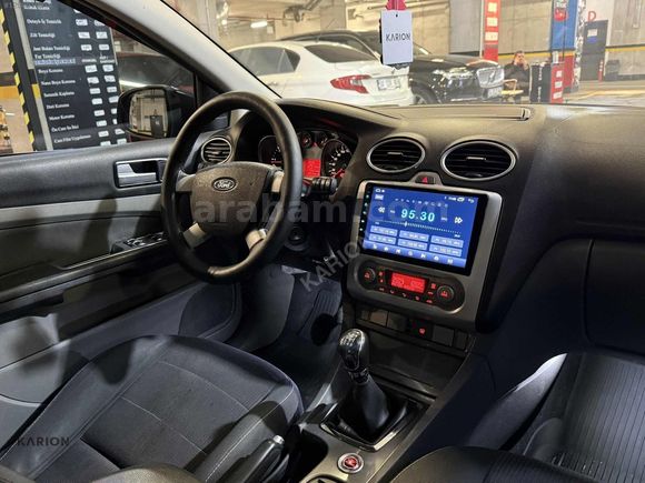 KARION DAN 2011 FORD FOCUS TITANIUM 1.6 TDCI START STOP/MRCK FAR