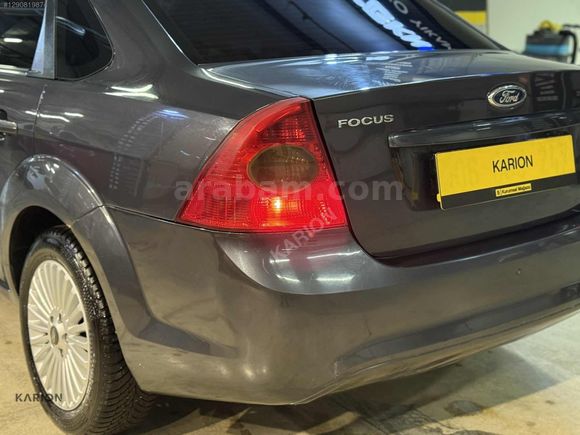 KARION DAN 2011 FORD FOCUS TITANIUM 1.6 TDCI START STOP/MRCK FAR